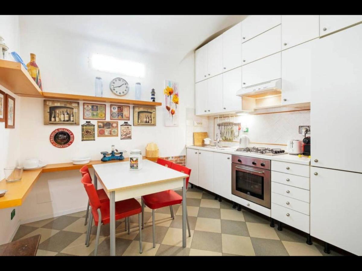 Familybed Roma Monteverde-Vaticano Δωμάτιο φωτογραφία